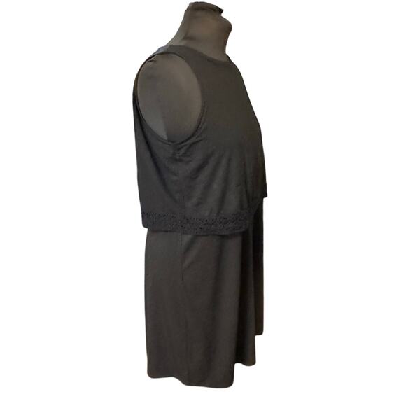 J. Jill Wearever Collection Black Layered Crochet Trim Knee Length Dress Size LP - Picture 2 of 8
